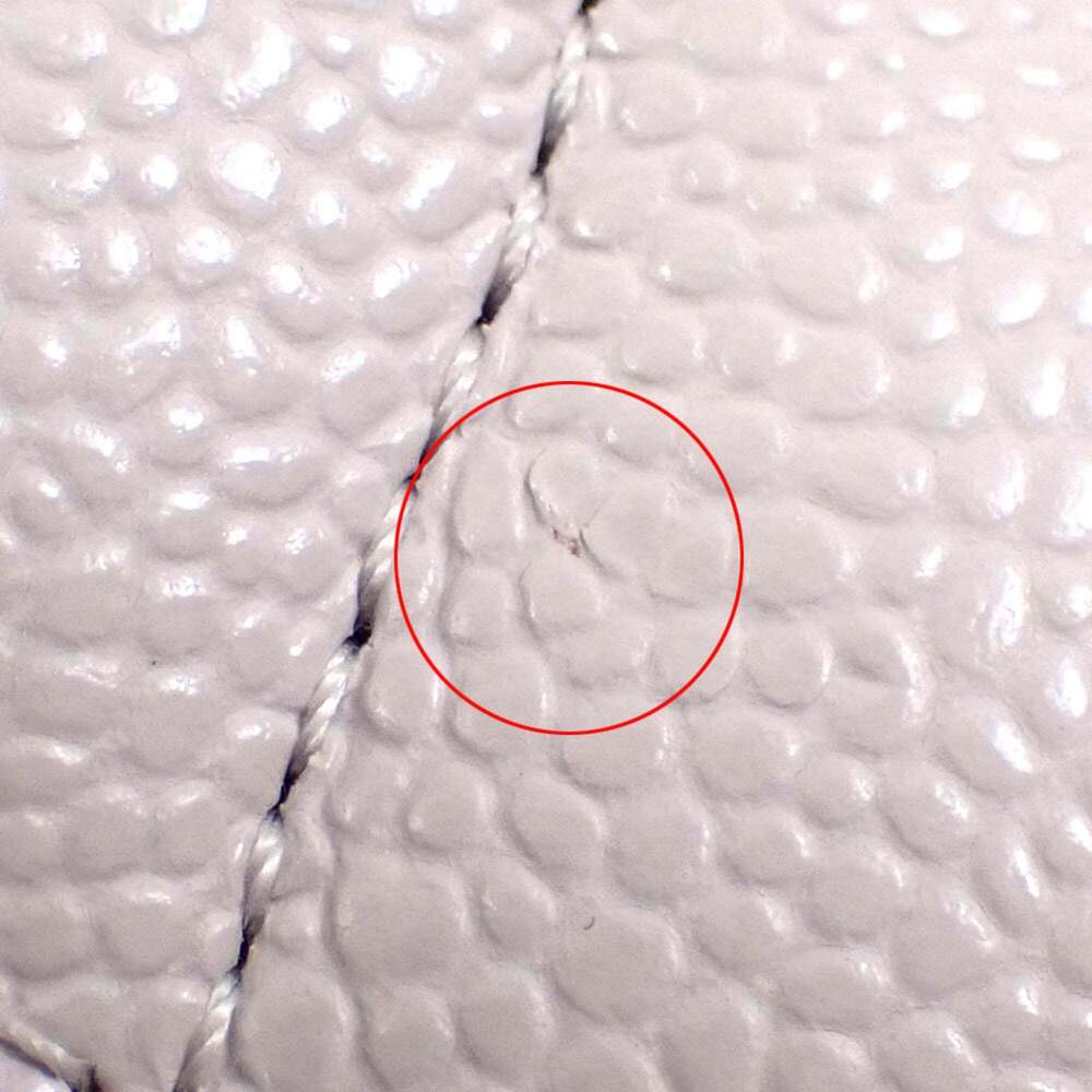 CHANEL Purple Caviar Leather Logo Wallet - Picture 3 of 9